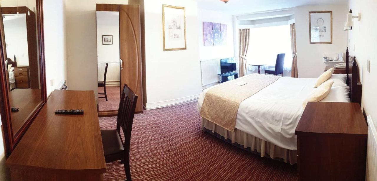 Talbot Hotel Leominster Eksteriør bilde